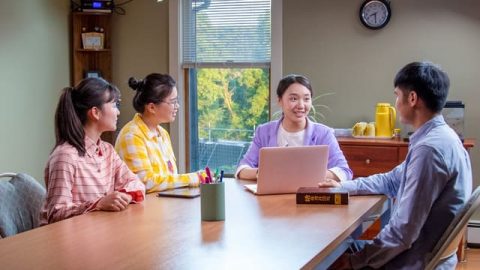 Pagbitiw sa Aking Dominanteng Pamamaraan