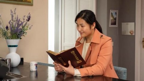 Ipinapakita ng Mga Salita Ng Diyos ang Daan sa Pamamagitan ng Kahirapan